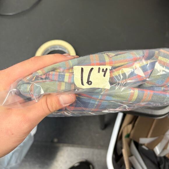 LL Bean Button Up Shirt Mens Medium Green Plaid Traditional Fit Workwear Western - Picture 6 of 6